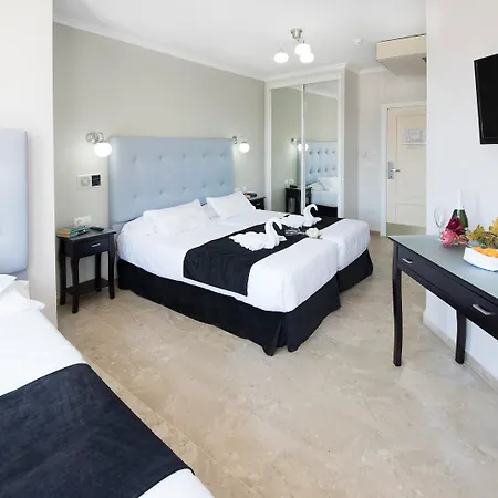 Toboso Chaparil 3* Nerja