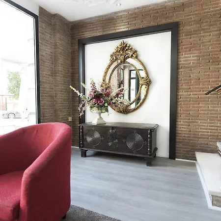 Hotel Toboso Chaparil 3*